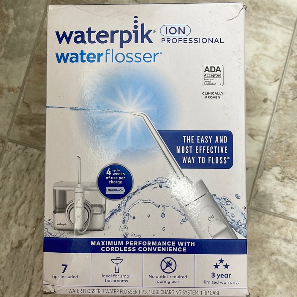 Water Pik water flosser